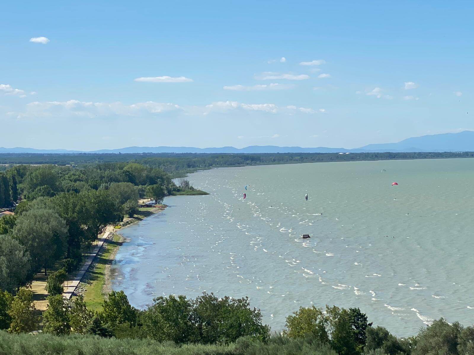 Kite Surfing, Lake Trasimeno